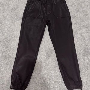 New paige jeans brown Size 28!